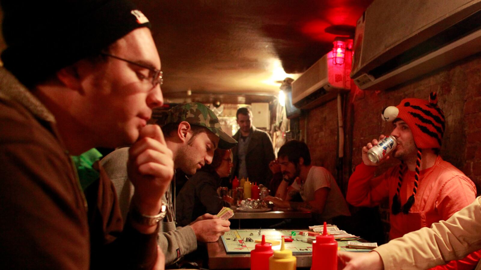 articles/2012/11/01/inside-the-nyu-refugee-camp-for-displaced-students/nyu-students-haglage-fallon-tease_o9zgji