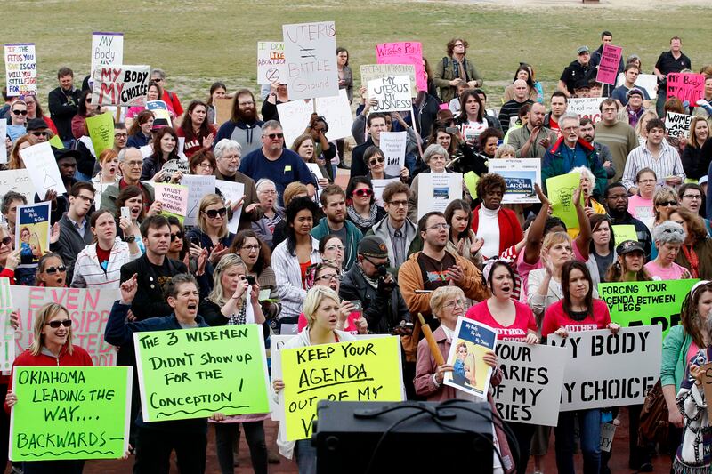 articles/2012/04/30/personhood-president-keith-mason-oklahoma-ruling-helps-the-movement/anti-personhood-rally-pesta_ayclek