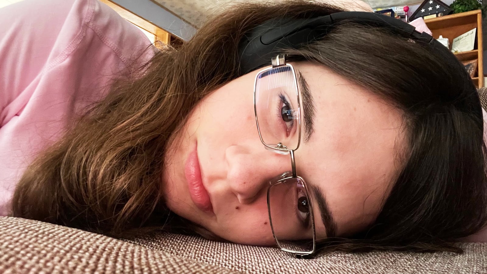 211222-Haley-Feldmann-tease-01_fk6h4h