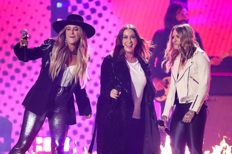 Alanis Morissette, Lainey Wilson and Morgan Wade perform during the CMT (Country Music Television) Music Awards in Austin, Texas, U.S., April 2, 2023. REUTERS/Mario Anzuoni