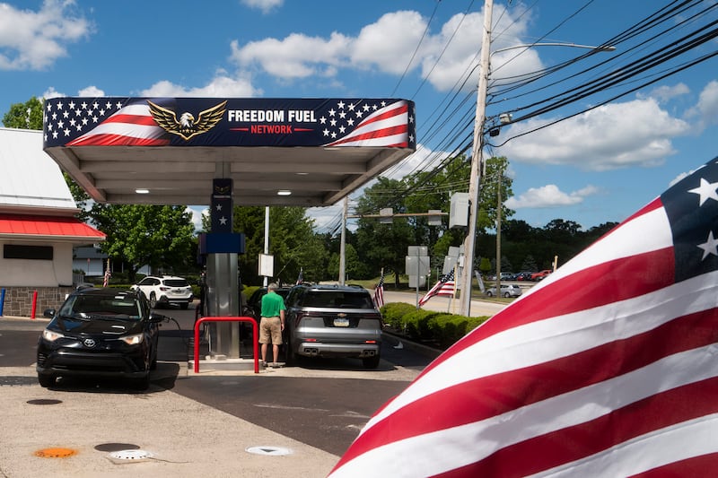 freedom fuel gas prices