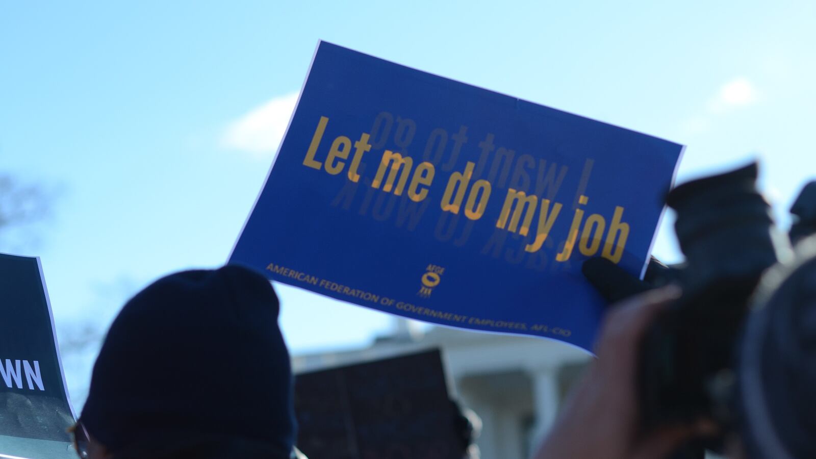 BrandedCheat1_ShutdownImpact_-StoptheShutdown_Rally_-_Washington__DC__45969451514_rcrzlf