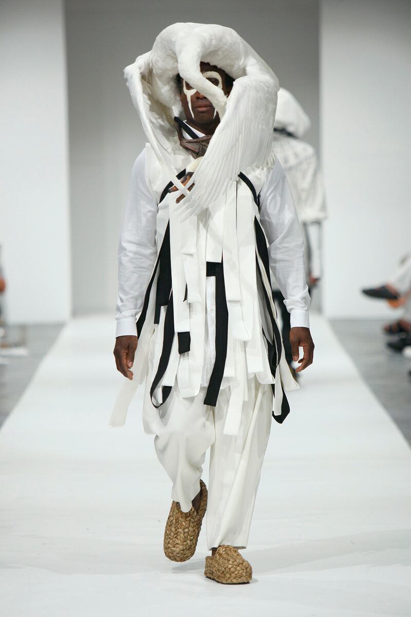 galleries/2013/02/20/monsters-of-fashion-exhibition-in-paris-photos/mads-dinesen-monsters-of-fashion14_b7et60