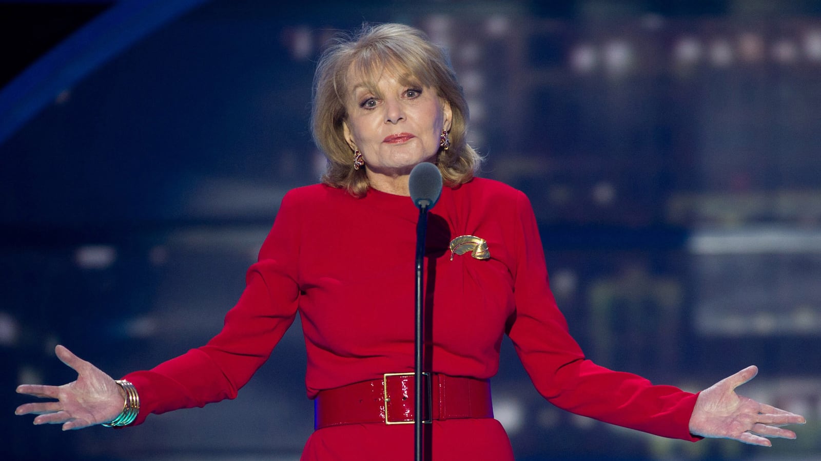 articles/2013/01/29/barbara-walters-hit-with-chicken-pox-a-rare-malady-among-octogenarians/130128-barbara-walters-pox-tease_f7qbak