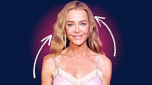 Looker photo illo illustration of Denise Richards.