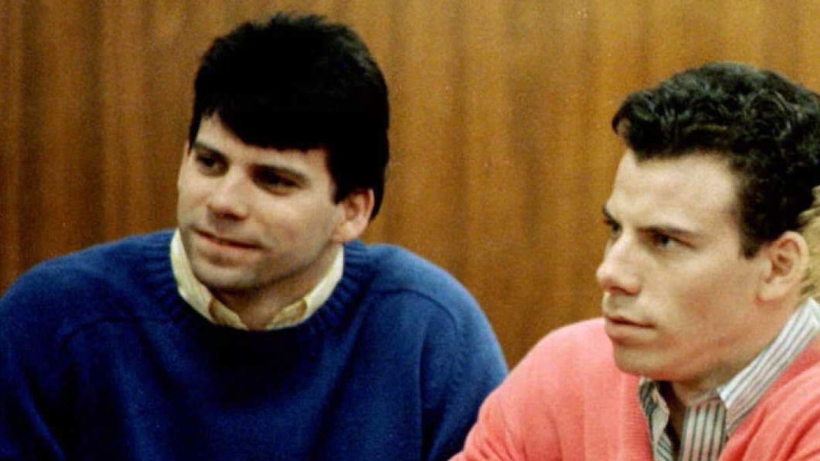 LOS ANGELES, UNITED STATES: This 1992 file photo shows double murder defendants Erik (R) and Lyle Menendez (L) during a court appearance in Los Angeles, Ca.