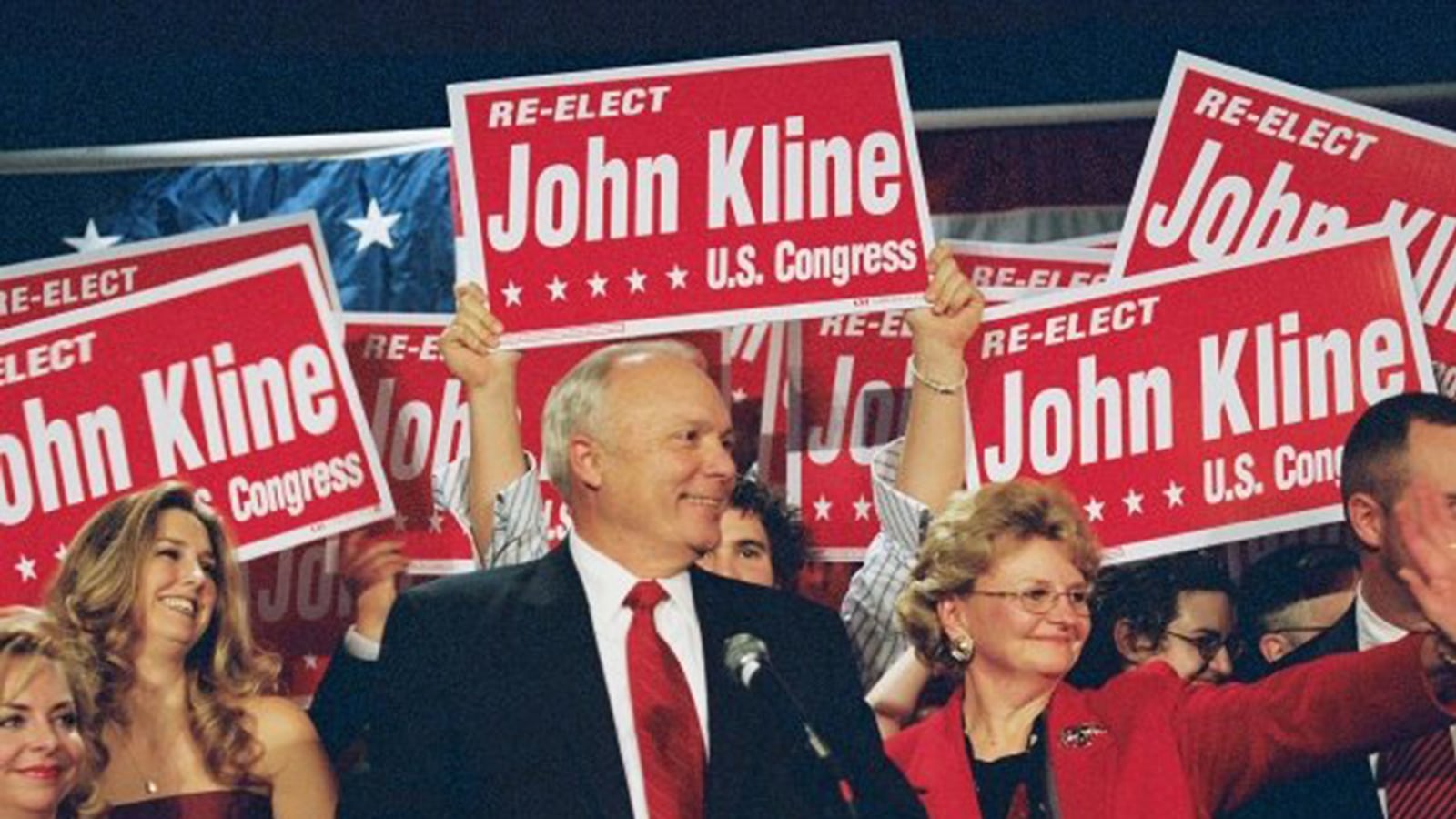 articles/2014/07/24/why-the-university-of-phoenix-s-favorite-congressman-killed-the-gi-college-aid-bill/140723-cir-gi-bill-tease_zk2xof