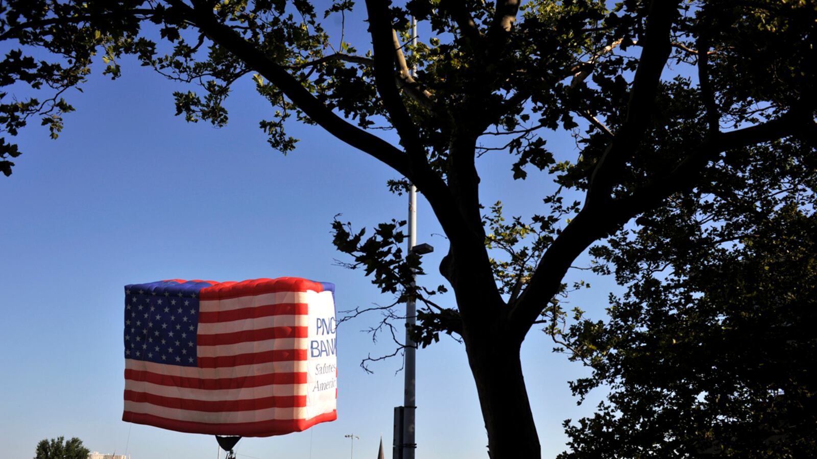 articles/2012/07/24/romney-obama-and-the-hidden-issue-of-2012/american-exceptionalism-schoen_oscaqb