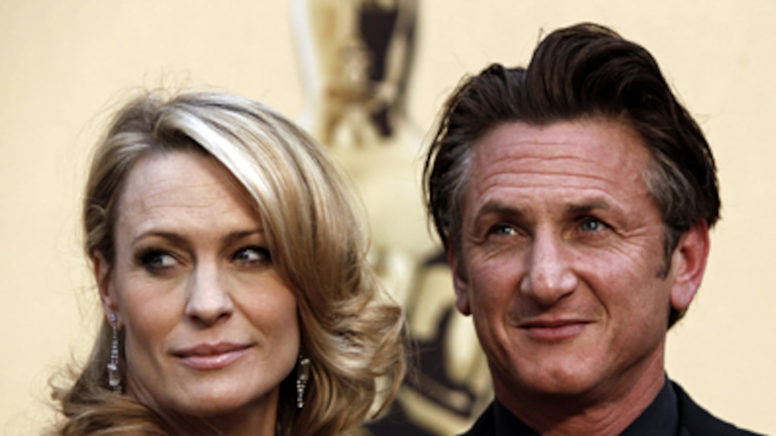 cheats/2009/05/21/sean-penn-wife-to-stay-togehter/robin-penn-wright-and-sean-penn_mvcpyj