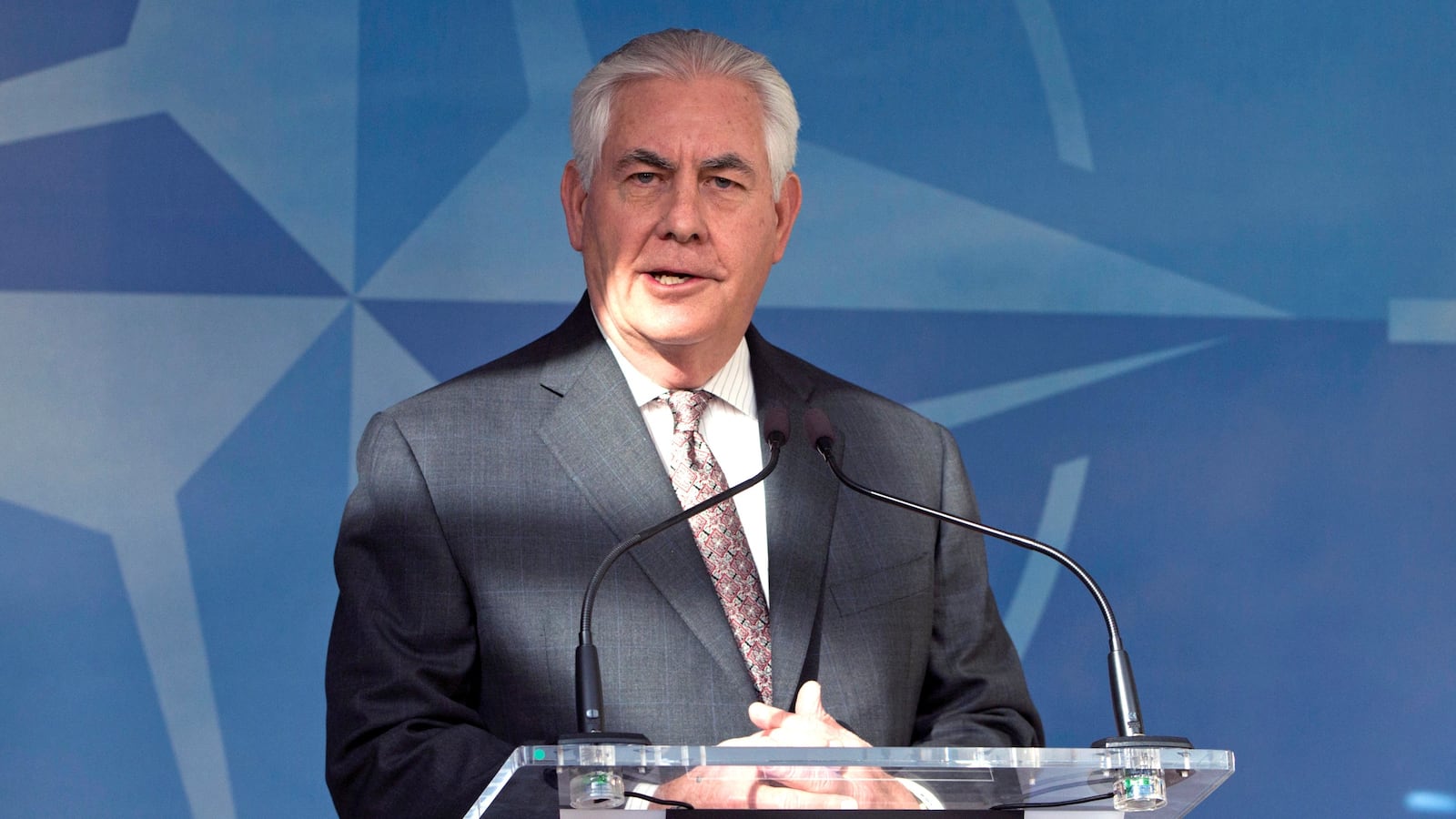 articles/2017/03/31/with-tillerson-in-brussels-nato-s-trump-worries-get-complicated/170331-tillerson-nato-dozier_rygkh3