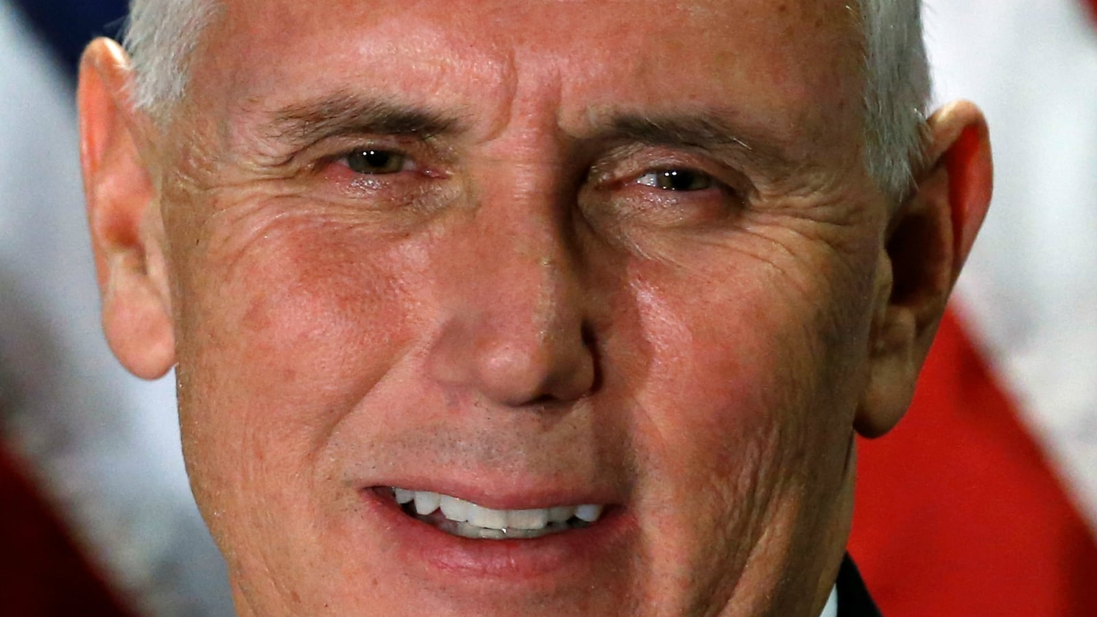 cheats/2016/09/25/pence-trump-s-gennifer-flowers-invite-was-a-joke/160925-pence-flowers-cheat_x4q75e