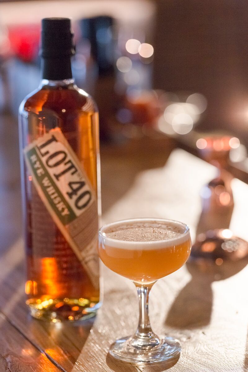 032917-lejit-hiram-walker1587_szcyha
