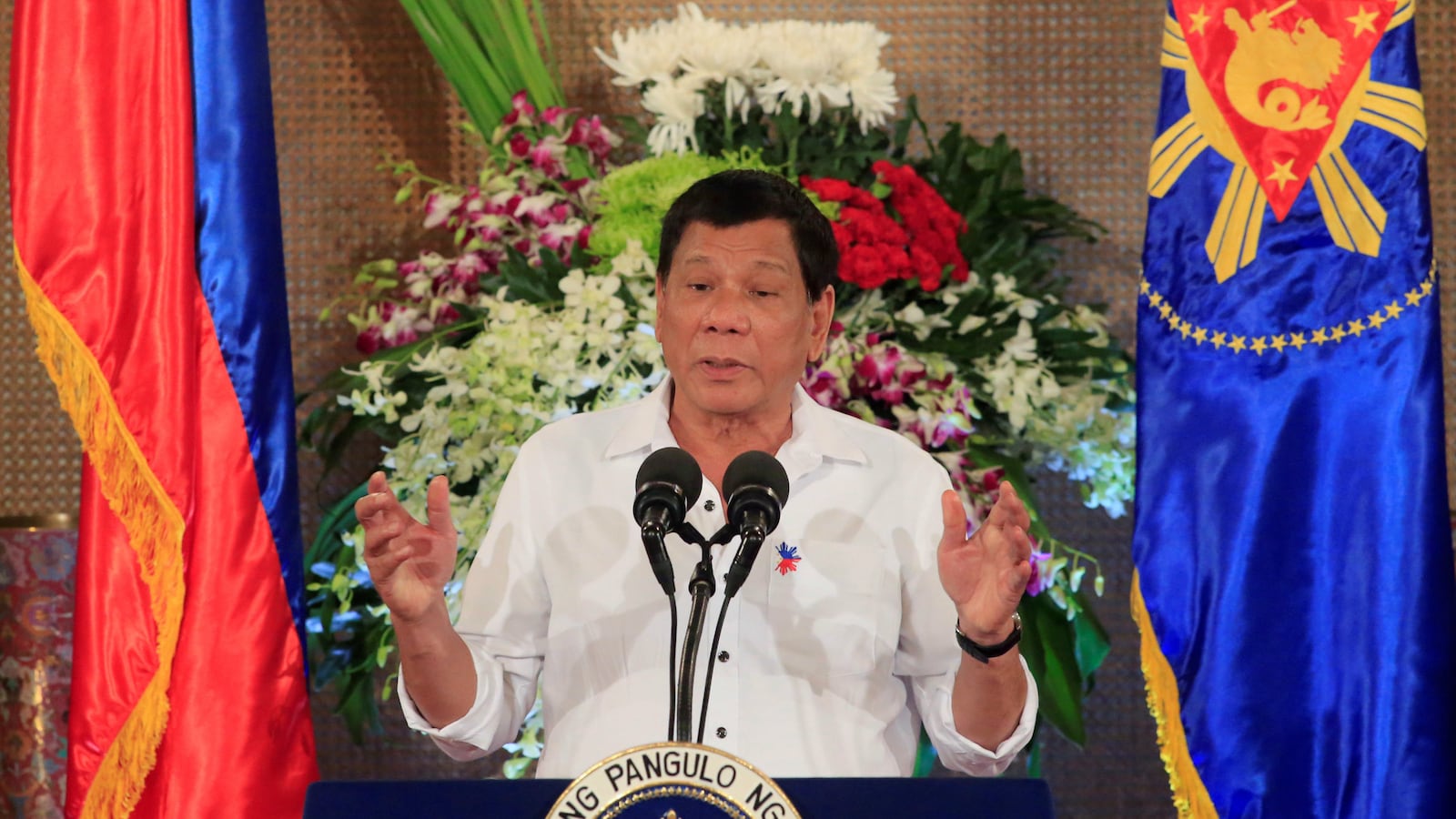 duterte_mjzfex