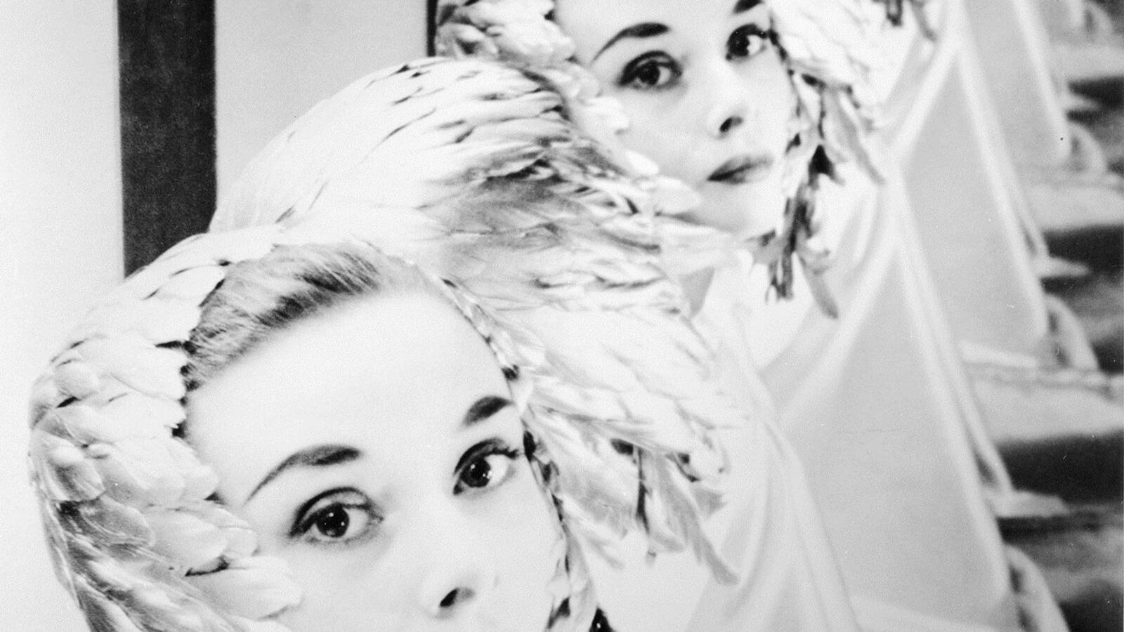 galleries/2014/09/15/a-look-back-at-fashion-legend-erwin-blumenfeld-photos/140912-erwin-blumenfeld-gallery-tease_elactu