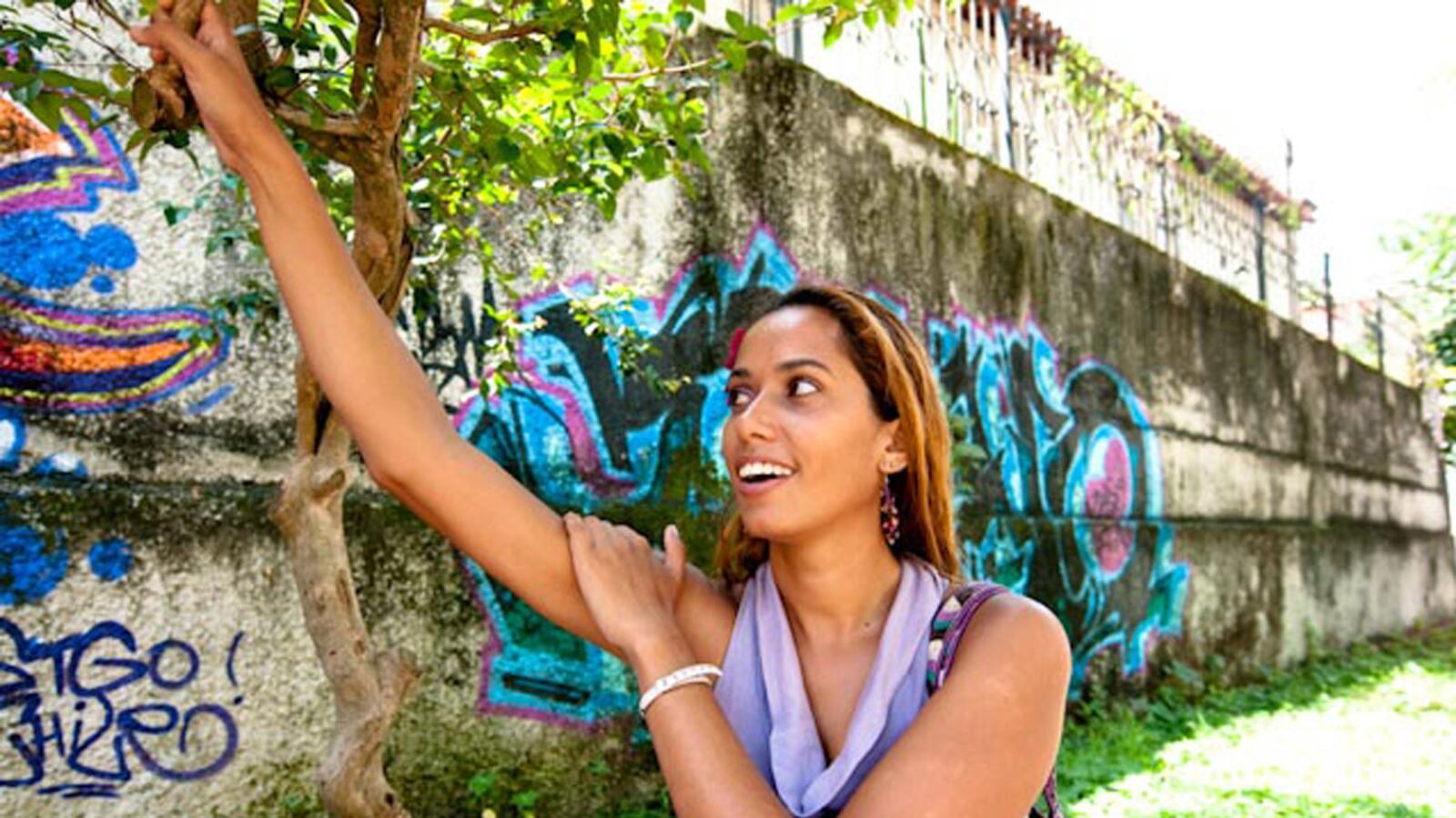 articles/2012/06/04/panmela-castro-saving-lives-through-graffiti/panmela-castro-tease_m0k59n