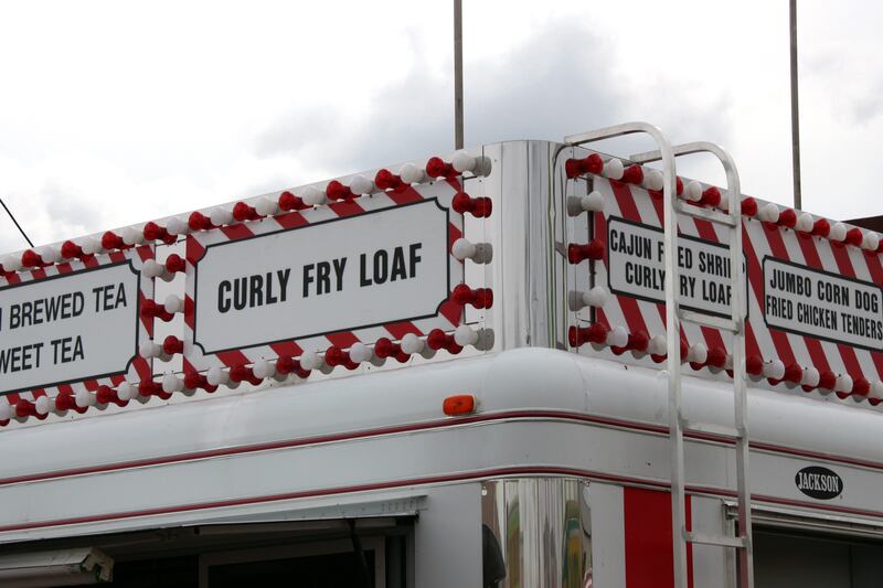 galleries/2012/10/07/state-fair-menus-feature-deep-fried-everything-from-snickers-to-mac-cheese-photos/deep-fried-oklahoma-02_coahdm