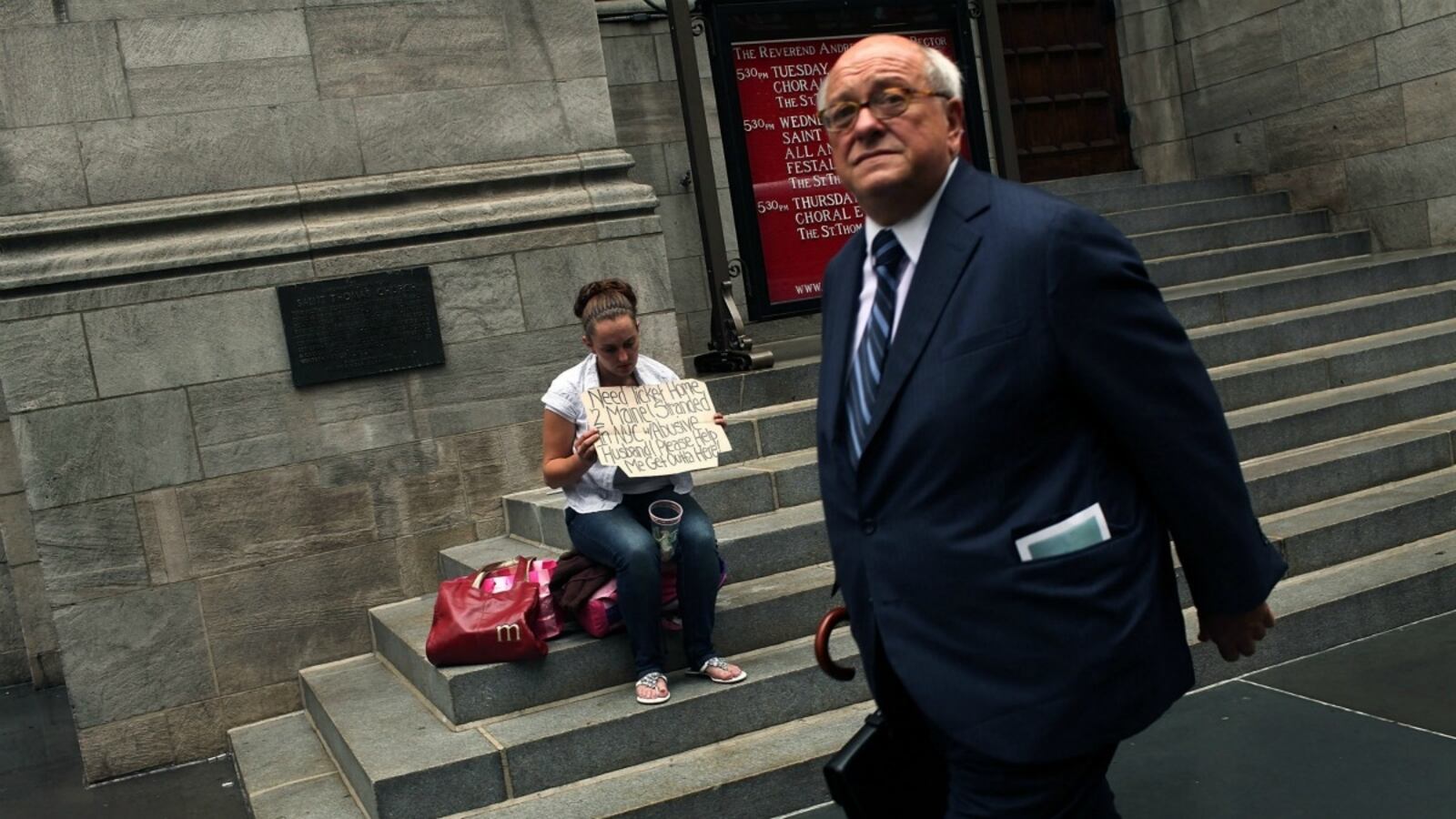 articles/2012/02/29/wall-st-bonus-drop/rich-new-yorker_joqnbr