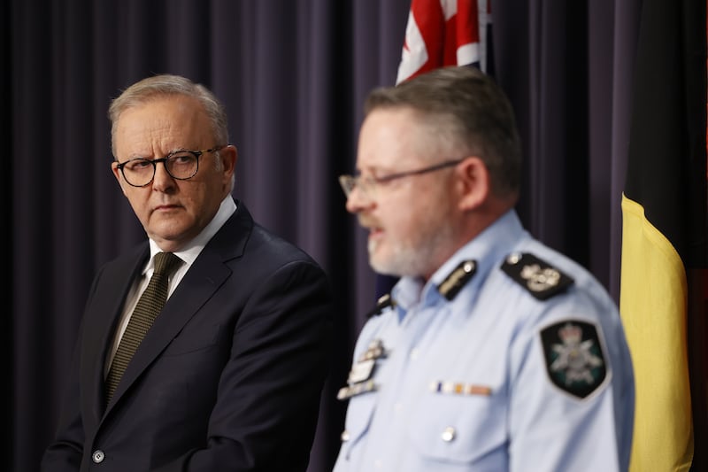 AFP Acting Deputy Commissioner for National Security Nigel Ryan (R) speaks to the media with Prime Minister Anthony Albanese (L)