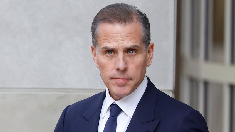 Joe Rogan says that former "crackhead" Hunter Biden could run for president.