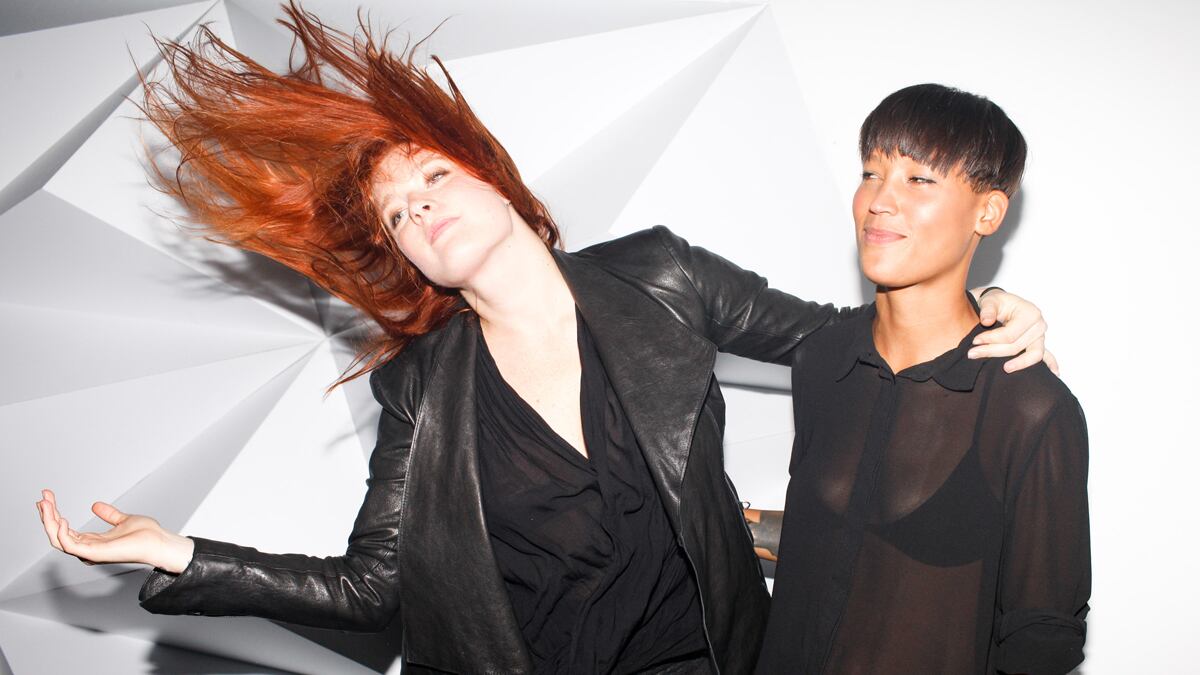 articles/2012/10/26/icona-pop-swedish-power-pop-duo-is-music-s-next-big-thing/icona-pop-stern_gosexv