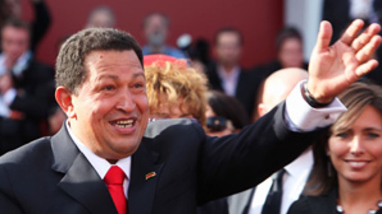 cheats/2009/09/07/chavez-a-star-on-the-red-carpet/hugo-chavez-2_jpvzyw