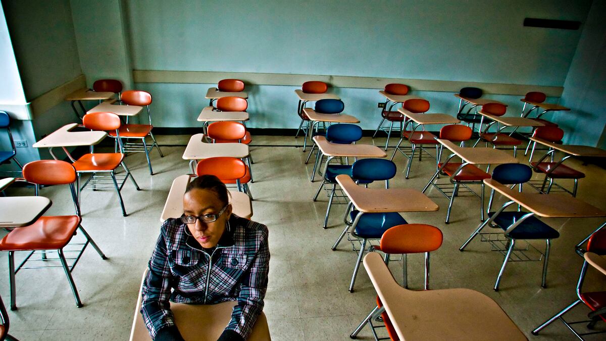 cheats/2011/12/10/for-profit-schools-powerful-lobby/for-profit-colleges-lobbyists-cheat_pvypt8