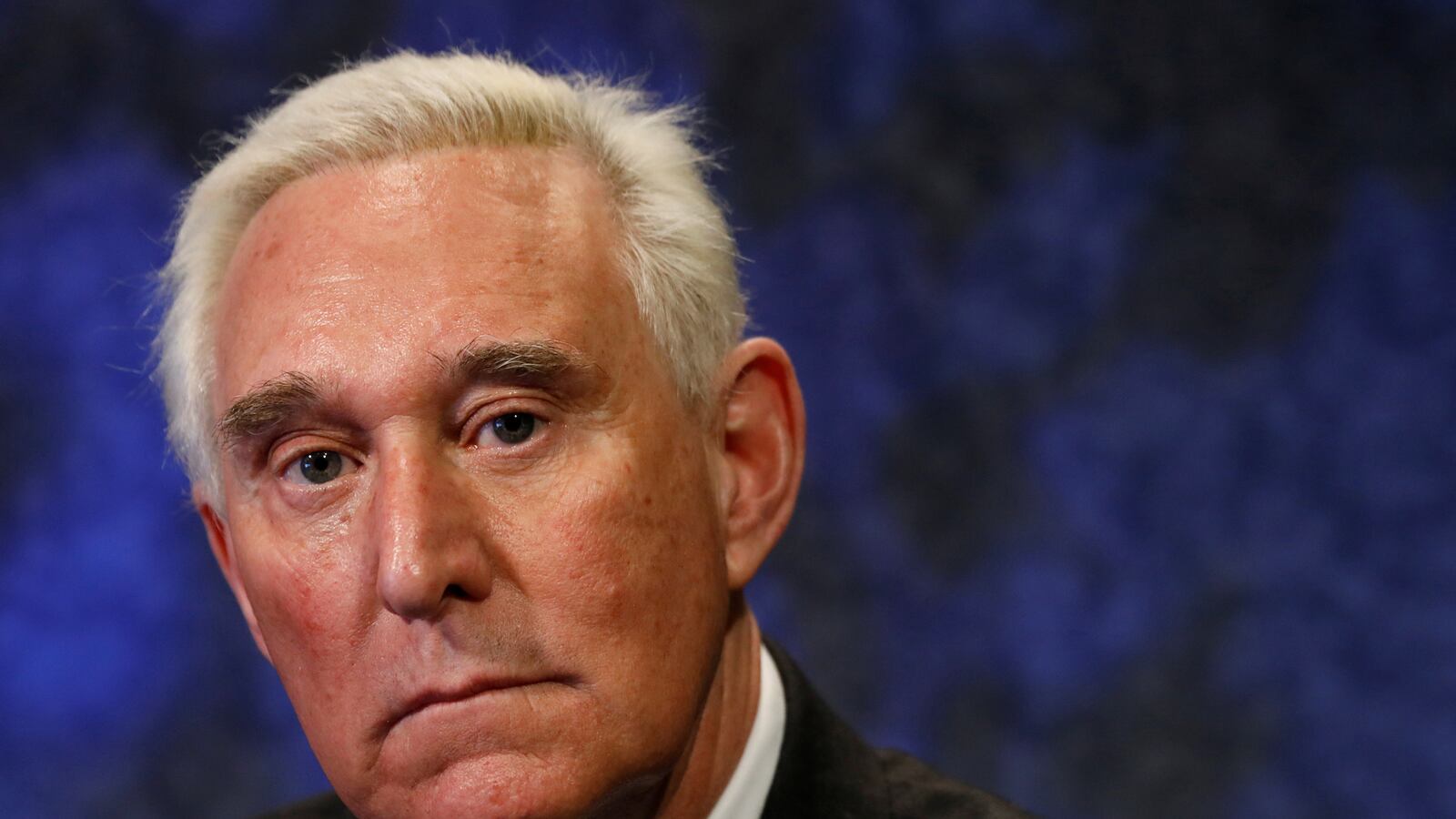 cheats/2017/03/30/roger-stone-defamation-trial-delayed/170330-stone-testify-cheat_qd1gvk