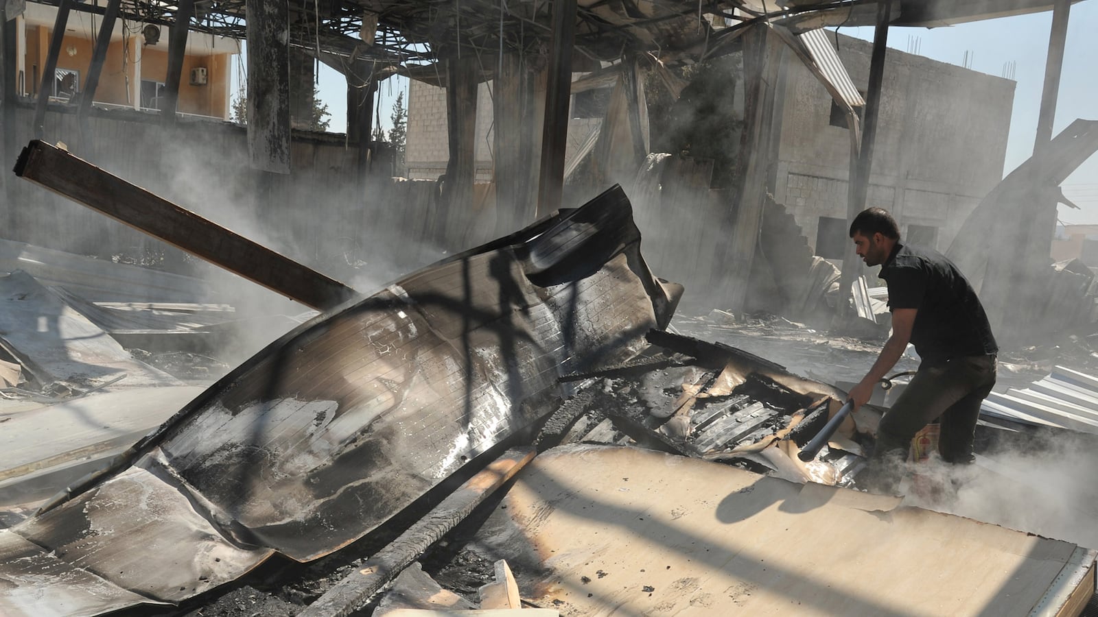 cheats/2012/06/27/rebels-attack-pro-assad-tv-station/syria-tv-station-attack-cheat_ikjxo3