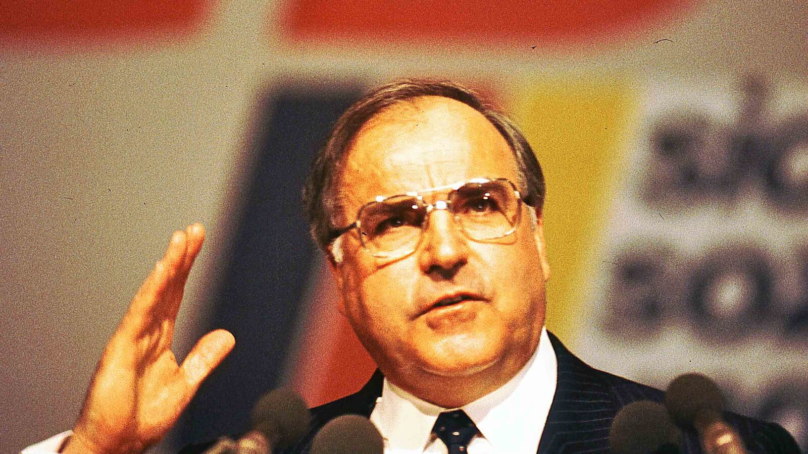 170616-Nagorski-kohl-obit-tease_eapbzu