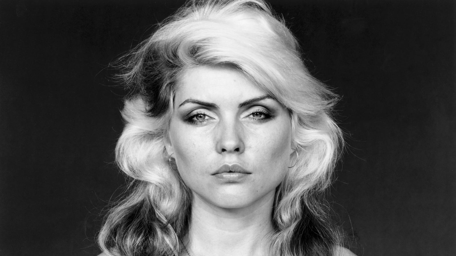 articles/2014/02/07/the-100-coolest-americans-gather-at-the-national-portrait-gallery/140206-portrait-harry-mtg_z1w2o6