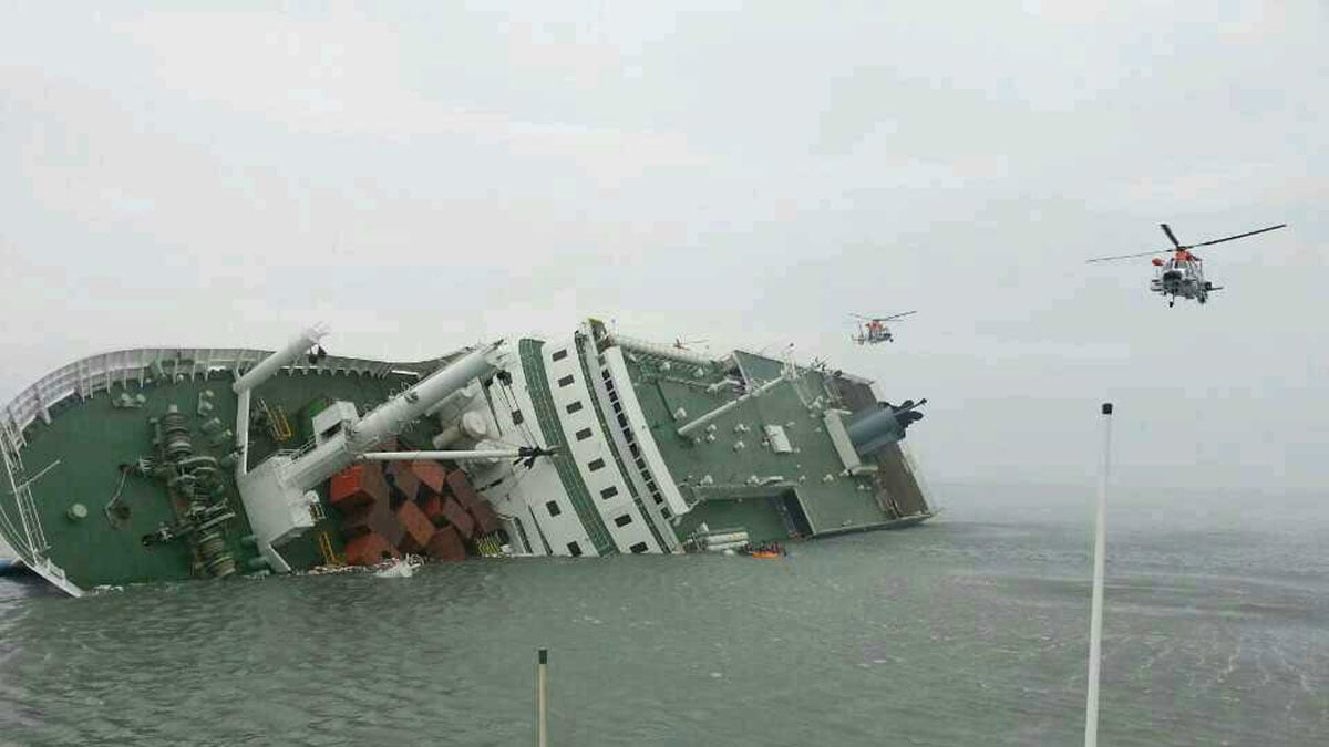 cheats/2014/10/27/s-korea-ferry-captain-could-be-executed/141027-s-korea-ferry-disaster-cheat_vxpxet