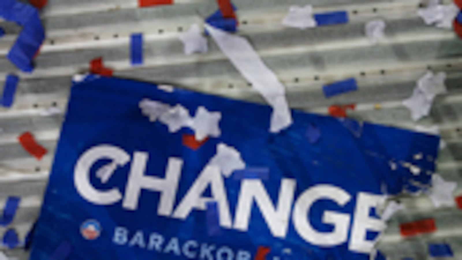 articles/2010/06/03/obama-white-house-exodus-20-something-true-believers-burning-out/olopade-white-house-walkout_104855_mqwdfz