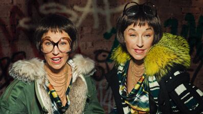 articles/2009/10/01/the-year-of-fashion-photography/gefter-icp_53387_impbbg