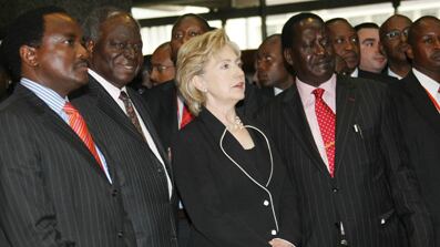 cheats/2009/08/05/clinton-faces-kenyan-crisis/hillary-clinton-in-kenya_skvakk