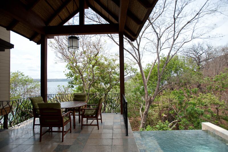 galleries/2013/06/30/sleep-like-a-monkey-nine-highflying-tree-house-hotels-photos/130624-four-seasons-costa-rica-slide4_lxl4sw