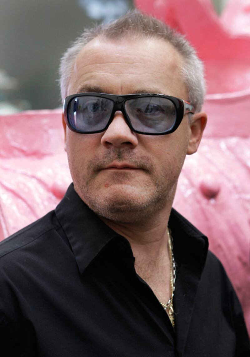 galleries/2010/09/10/fashion-art/art-fashion---damien-hirst_n3tvnu
