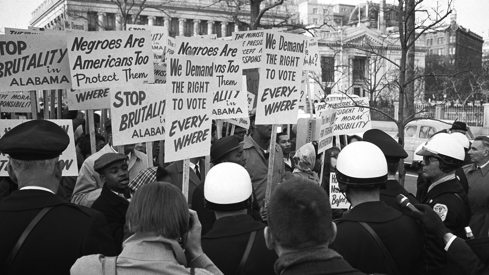 articles/2015/08/18/think-your-voting-rights-are-guaranteed-think-again/150817-kaye-voting-rights-tease_rggnwk