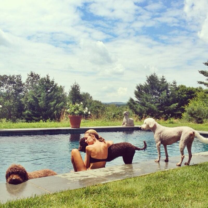 galleries/2013/07/27/dive-in-bar-refaeli-tory-burch-instagram-s-coolest-pools-photos/best-pools-instagram-joos2_m8prs6