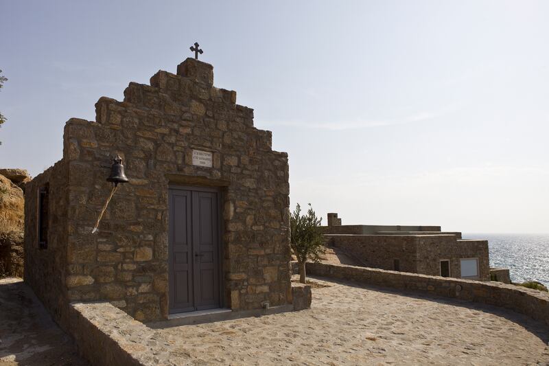 galleries/2013/03/08/omg-i-want-this-house-mykonos-photos/130307-omg-greece16_fw8yzs