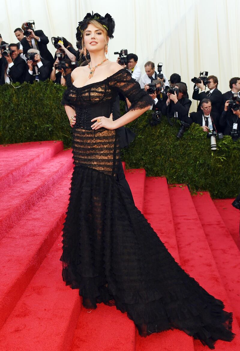 galleries/2014/05/06/met-gala-2014-red-carpet-best-dressed-from-costume-institute-gala/met-costume-gala-2014-upton_vbomb1
