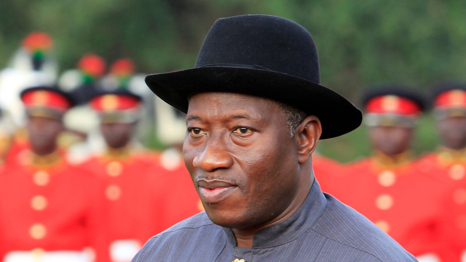 cheats/2014/01/16/nigerian-man-lashed-for-being-gay/140116-goodluck-jonathan-cheat_aukt71