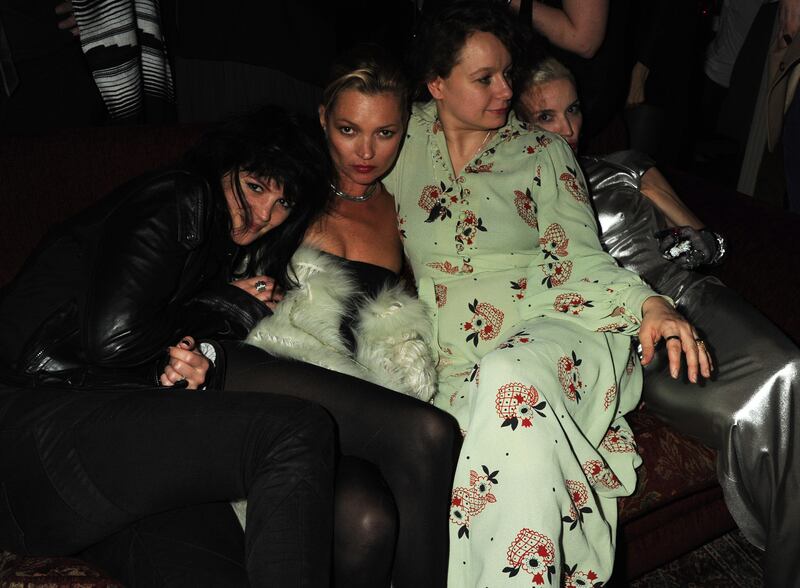 galleries/2014/01/16/supermodel-kate-moss-makes-it-to-40-photos/kate-moss-40th-13_iaslez