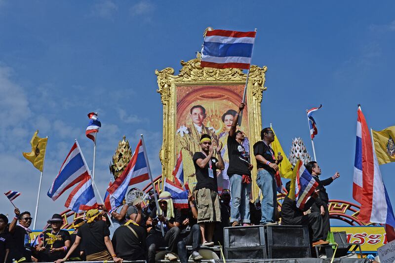 galleries/2013/11/25/political-protest-rocks-thailand-photos/thailand-protests-8_f7mumd