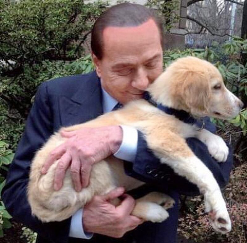 galleries/2015/05/31/berlusconi-has-the-instagram-of-a-tween-girl/150530-berlusconi-instgram5_cpnsdu