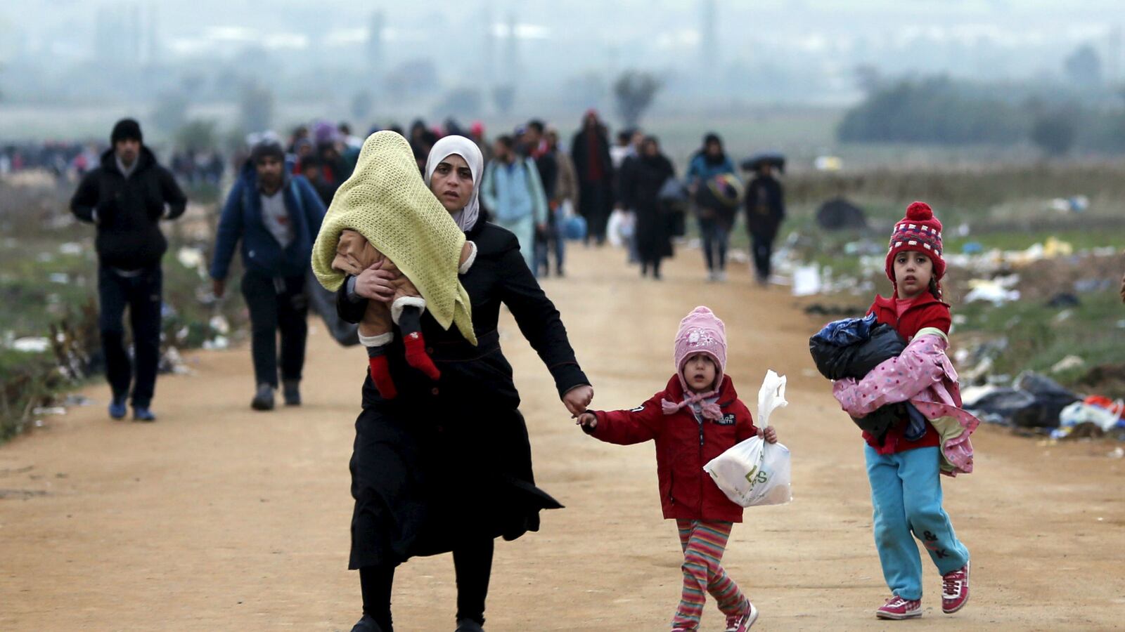 cheats/2015/11/13/bulgaria-accused-of-migrant-abuse/151113-migrants-bulgaria-abuse-cheat_aazhr7