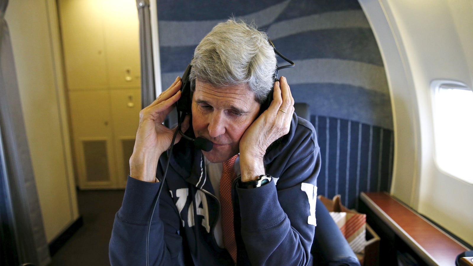 articles/2016/01/16/who-did-u-s-give-up-in-iran-prisoner-swap/160116-harris-iran-us-tease_m0sgq3