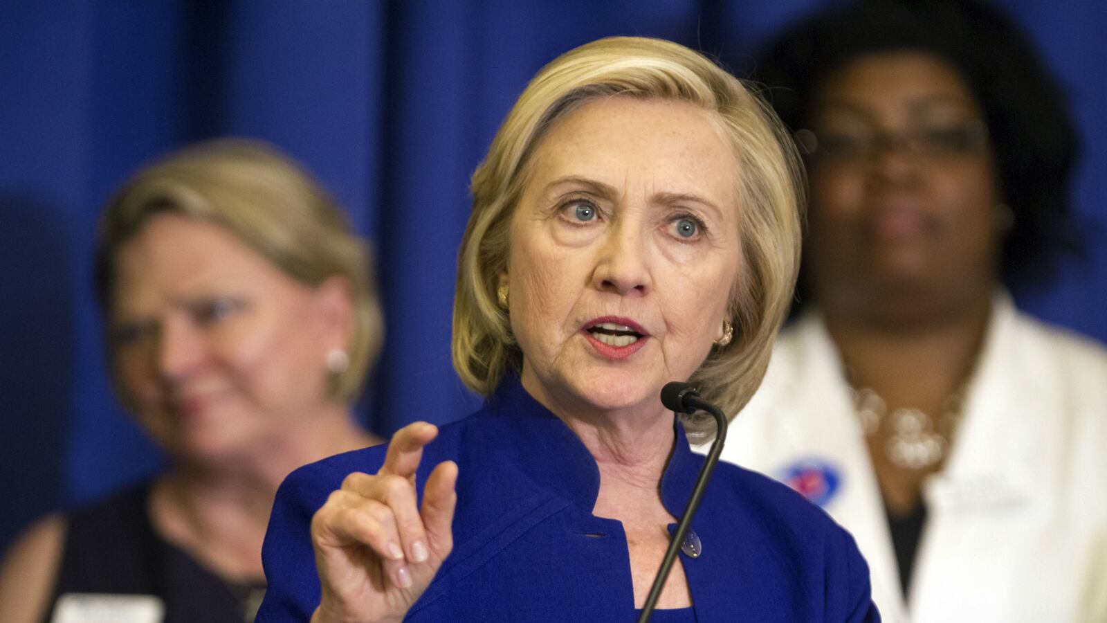 cheats/2015/07/30/secret-hillary-emails-had-cia-nsa-info/150730-clintonemail-cheat_vrkmym