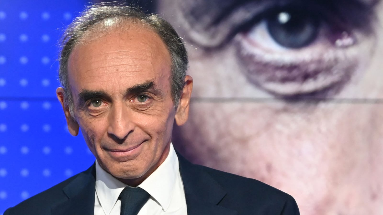 211130-eric-zemmour-hero_xxdl2j