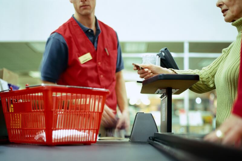 articles/2013/09/05/gop-aims-to-cut-40-billion-out-of-food-stamps-to-foil-illusory-cheaters/130904-food-stamps-bouie-tease_iztu0w