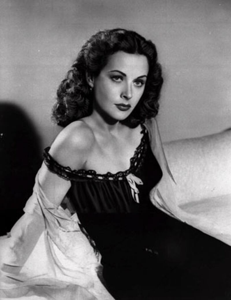 galleries/2010/07/22/salt-s-spy-style/spies---lamarr_ckaojz